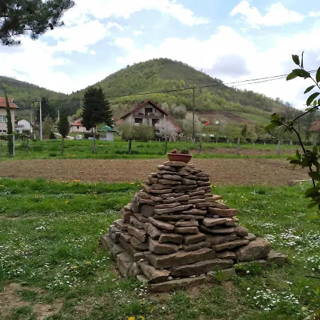 Vikendica Piramida Mjeseca *